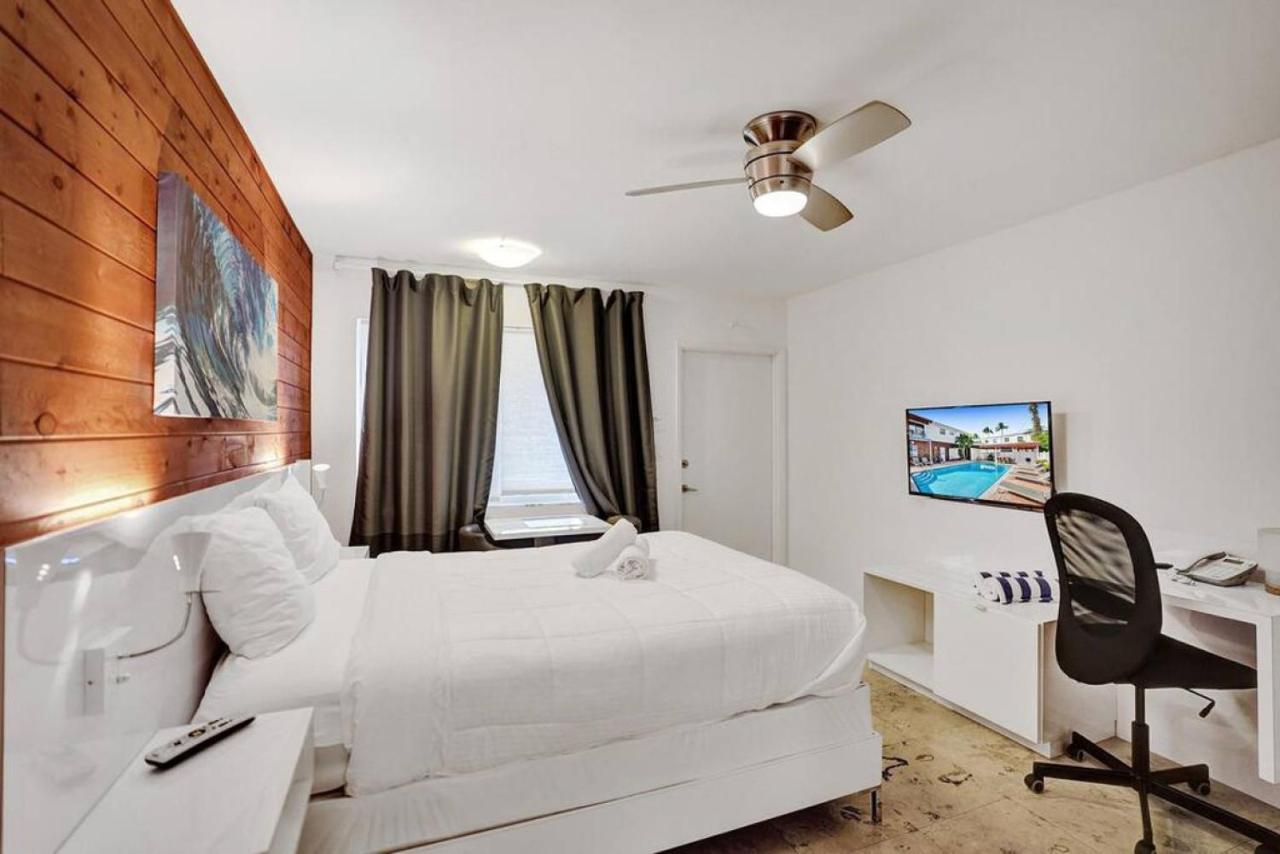 Waves Beach Town Cozy Studio Apartment Pompano Beach Esterno foto