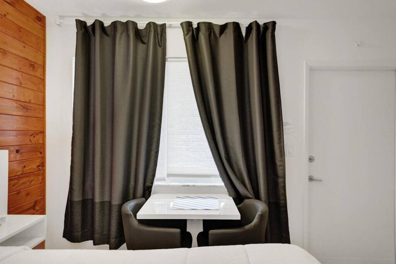 Waves Beach Town Cozy Studio Apartment Pompano Beach Esterno foto