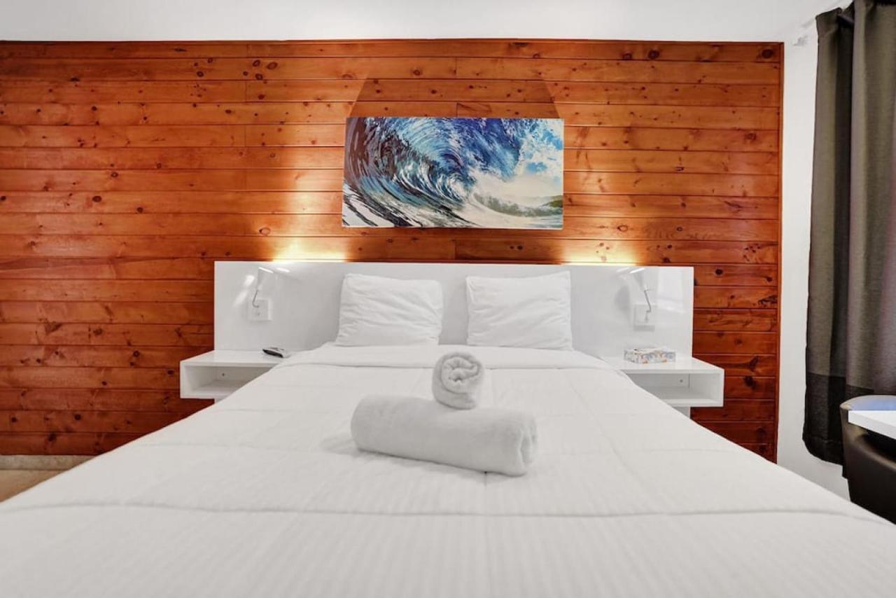 Waves Beach Town Cozy Studio Apartment Pompano Beach Esterno foto