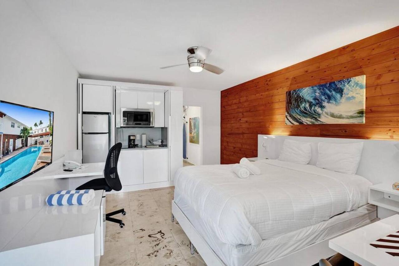 Waves Beach Town Cozy Studio Apartment Pompano Beach Esterno foto